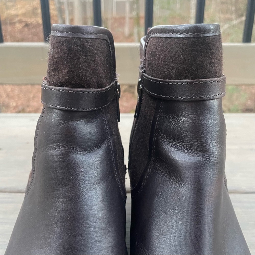 UGG Stout Emalie Brown Leather Ankle Wedge Boots size 9 - Picture 5 of 16